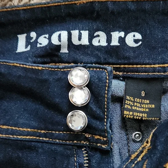 Dark denim skinny jeans!! - Picture 3 of 8